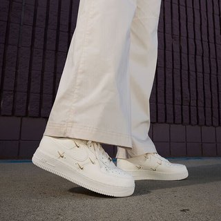  NIKE/耐克 女士板鞋