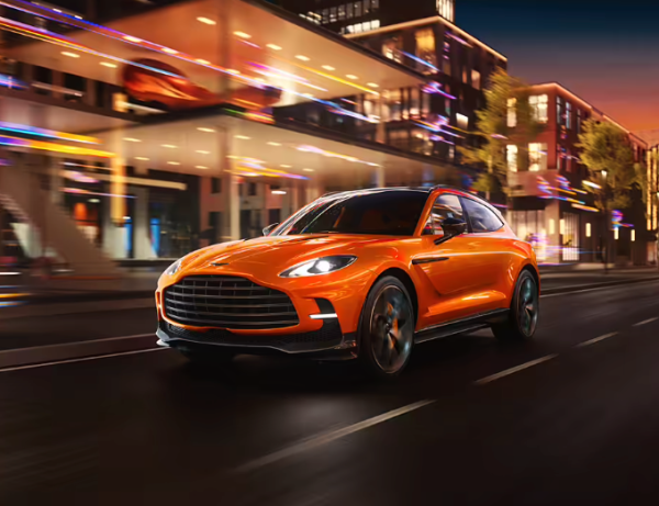 ASTON MARTIN 阿斯顿·马丁 DBX