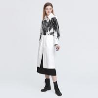时尚翻领撞色水墨收腰长款风衣