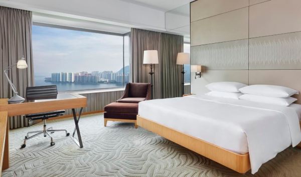 五一周末不加价!步行5分钟到地铁站!香港沙田凯悦酒店 海景客房(大床)1晚