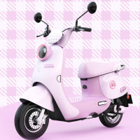 爱玛 露娜Pro 电动摩托车