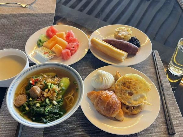 低至268/晚,5月前周末不加价!还含正餐!千岛湖君澜度假酒店 豪华园景大床房2晚连住(含双早+正餐+面食等)