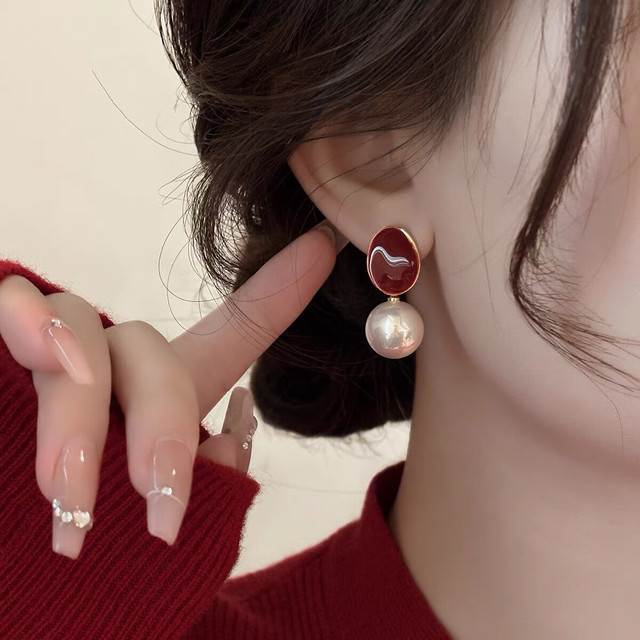 茉妃 MOEFI s925银针复古红色珍珠耳环秋冬耳饰