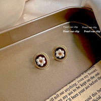 茉妃复古港风酒红色滴油耳环小众轻奢花朵珍珠耳钉女赫本风圆形耳饰 蚊香盘耳夹款