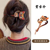 萌趣可爱猫咪扭扭夹2024高级感后脑勺一字抓夹女盘发发卡头饰