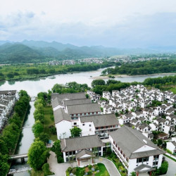 近期出游囤！浙南山水秘境！浙江丽水古堰画乡君澜度假酒店 园景房1晚（含双早+景区门票等）