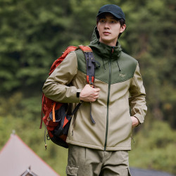 拓路者 软壳衣男秋季夹克休闲宽松外套户外加绒防风登山服 卡其色 M