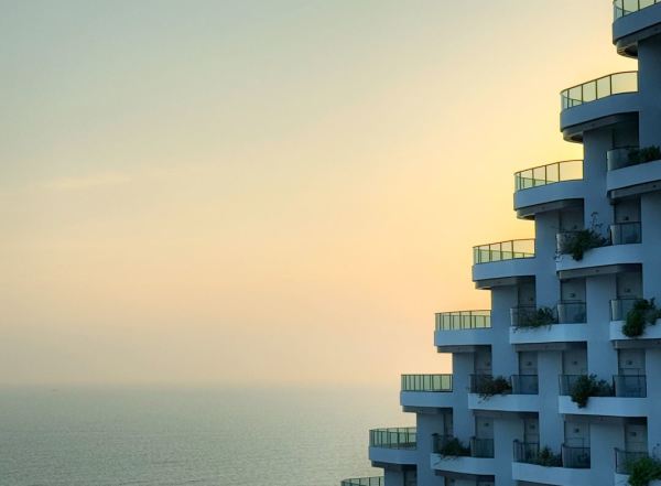 新店首次大促!一线海景+全程不加价,颜控度假冲!北海万豪度假酒店 豪华海景房1-3晚套餐(含2大2小早+儿童俱乐部+旅拍等)