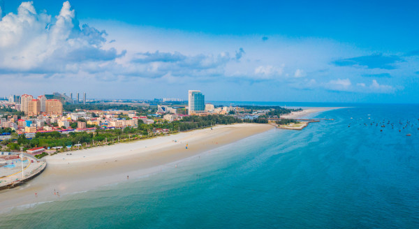 新店首次大促!一线海景+全程不加价,颜控度假冲!北海万豪度假酒店 豪华海景房1-3晚套餐(含2大2小早+儿童俱乐部+旅拍等)
