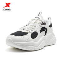 XTEP特步休闲鞋男2025年夏季拼接撞色百搭舒适厚底增高运动鞋 帆白/黑（男款） 40