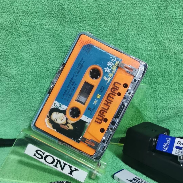 索尼EX621 EX677 磁带机随身听 Walkman