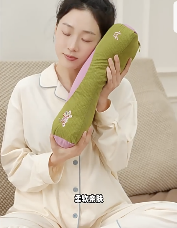 真不二 艾虎宝枕 颈椎专用枕头 加赠礼袋+10片肩颈贴