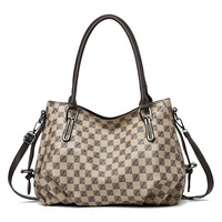 都市简约斜挎包日常休闲出行女士PU皮软面手拎包防泼水洋气女包 酒红