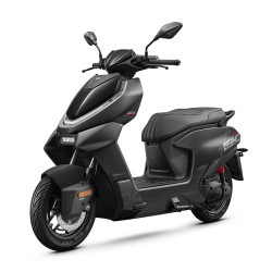 ZEEHO AE4 Pro MAX MY25 电动摩托车 ZH1600DT-E