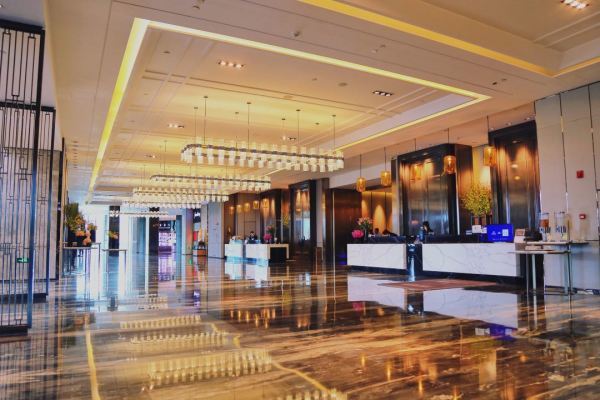朝阳区核心地带，步行可达国际展览中心！北京维景国际大酒店 标准房1晚+双早