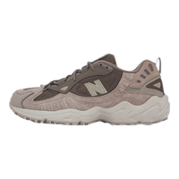 new balance 防水防滑 男士户外徒步鞋