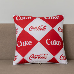 可口可乐 有货了！抱枕被 1.5米两用夏凉被 40cm*40cm 展开100*150㎝