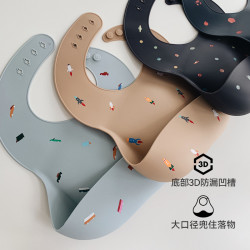 Mushie 宝宝口水围兜花色柔软防水婴儿童吃饭硅胶防脏围嘴喂饭 深色贝壳（约130g）
