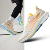 安踏马赫4代丨贝克勒同款跑步鞋男鞋训练鞋中考体考跑步鞋运动鞋减震 象牙白/荧光芒果橙/氢蓝243-2 44 (男)