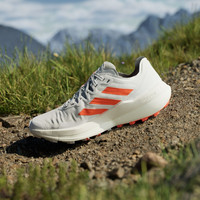 大速飞星AGRAVIC SPEED户外越野跑鞋女adidas阿迪达斯TERREX 白/冲击橙/符点灰 36