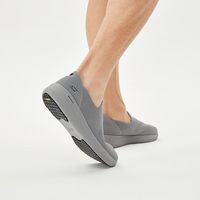 SKECHERS/斯凯奇 轻质 男士运动鞋