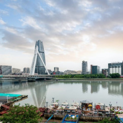 出门就是老外滩，近天一广场！宁波华港外滩酒店(外滩步行街店) 出门在外·滩双床房 1 晚
