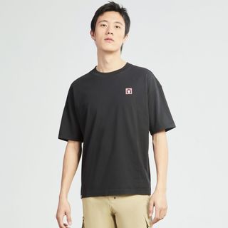 探路者春夏男女短袖T恤户外休闲运动衣圆领印花棉感透气吸汗TAJJ