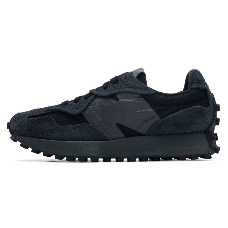 灰色