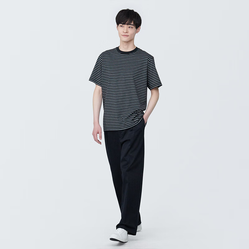 黑色条纹