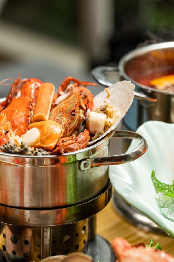 亲子与餐食都是强项！2晚更划算，1晚享双餐！厦门佰翔软件园酒店(环岛路会展中心店) 行政房2晚连住（含双早+松鼠公园门票+接送机服务等）