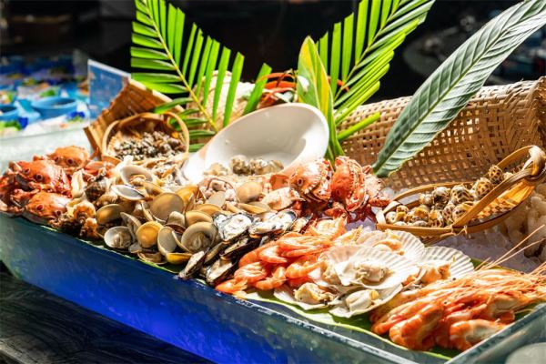 亲子与餐食都是强项！2晚更划算，1晚享双餐！厦门佰翔软件园酒店(环岛路会展中心店) 行政房2晚连住（含双早+松鼠公园门票+接送机服务等）