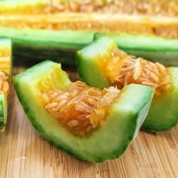 京鲜生 山东羊角蜜甜瓜 净重3斤 单果350g+ 生鲜水果源头直发 羊角蜜 3斤 单果350g+