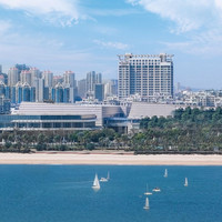 这可是100+㎡的海景套房，放着暑假去用刚好！厦门日航酒店(会展中心环岛路店) 高级海景套房2晚可拆套餐（含双早+每晚200元餐饮券+minibar软饮等）