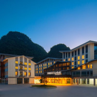 阳朔山水甲桂林！周末暑假不加价，近十里画廊！阳朔万枫酒店 标准房2晚可拆分+含双早+下午茶等