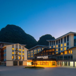 阳朔山水甲桂林！周末暑假不加价，近十里画廊！阳朔万枫酒店 标准房2晚可拆分+含双早+下午茶等
