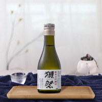 獭祭 DASSAI 纯米大吟酿 日本清酒 180ml