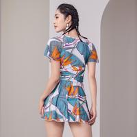 zoke泳衣女时尚花漾连体泳衣平角遮肚显瘦海边度假女士泳衣