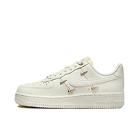 耐克(NIKE)女款 空军一号白金防滑耐磨低帮板鞋 FV3654-111