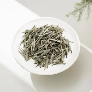 中茶白毫银针 蝴蝶福鼎白茶叶 银针白毫5188特级白茶木盒礼盒装 2024年 单盒装 300克 * 1盒