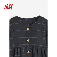 HM童装女婴裙子夏季柔软梭织圆领纯棉正面系扣长袖连衣裙1106774 深灰色/格纹
