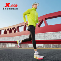 特步 体考体测训练 跑步鞋