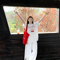 山岛里美 sanduolemen 红色樱桃印花纯棉正肩白色短袖t恤女夏新款宽松上衣设计感小众女