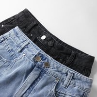 太平鸟女装秋季小A牛仔短裤A3HBD2208 M