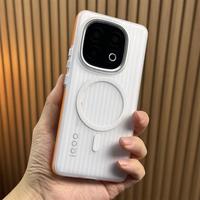 韵宁 防滑边 手机壳 内置磁吸 白色 PC