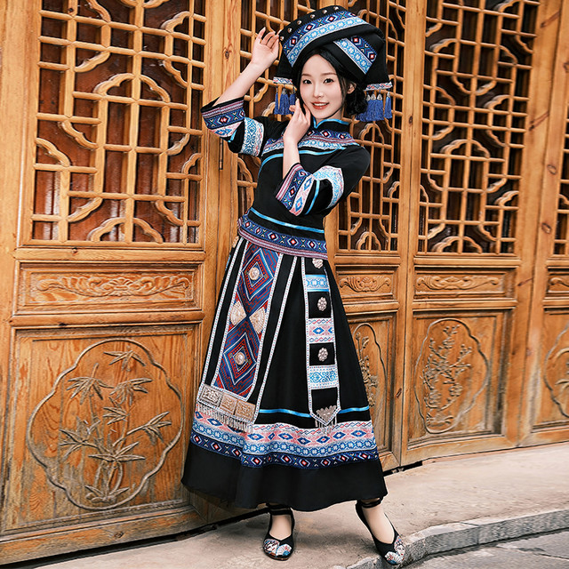 2025新款三月三服装壮族服饰少数民族服装舞台装表演服女成人整套