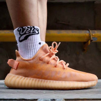 移动端、京东百亿补贴：adidas 阿迪达斯 男女鞋 yeezy 350 V2 Boost椰子休闲鞋 GW2870