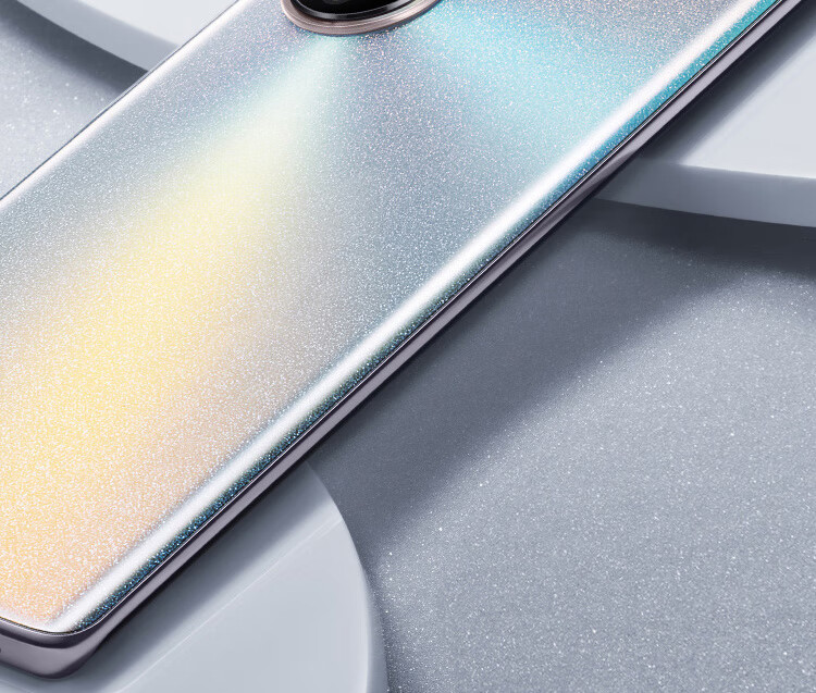 HONOR 荣耀50 Pro 5G手机8GB+256GB 初雪水晶【报价价格评测怎么样