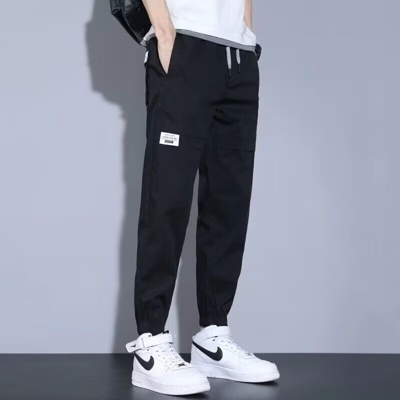 卡其色
