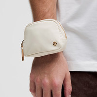 lululemon丨Everywhere Nano 腰包 LU9C17S 米白/金色 O/S