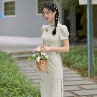 改良版国风旗袍女气质年轻款修身文艺绣花淑女连衣裙